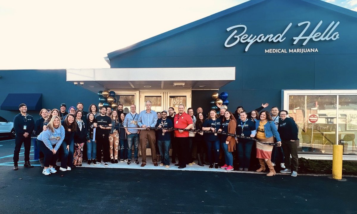 neumannarchieve's tweet photo. We opened a new store in Dickson city Pennsylvania today. Congrats to the whole team and good luck with the sales. We have now incredible product coming out of our grow in Scranton Pennsylvania :-) #BeyondHello #Scranton #Pennsylvania #cannabis #Jushi #Dicksoncity https://t.co/i43D6NdQeH