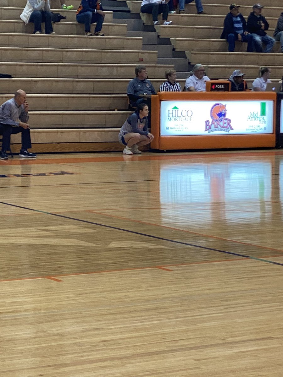 CoachShulman's tweet image. It was great to watch @HayleyNumrich play tonight. Always one of the toughest players I’ve coached &amp;amp; proud to see her compete at the next level! #SmallButMighty