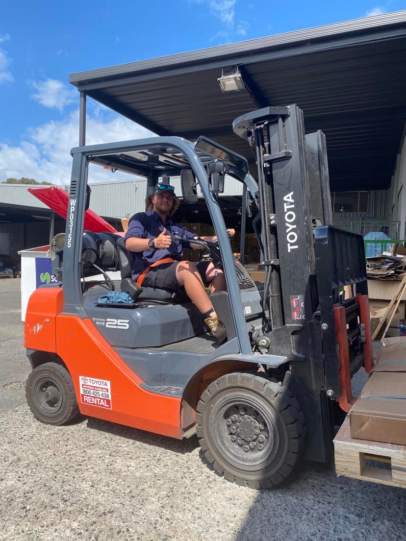 harvestaire_pty's tweet image. A BIG THANK YOU to our @harvestaire_pty #DespatchTeam who work tirelessly hard behind the scenes to ensure farmers get their parts on time. They've been despatching 100 orders a day + breakdown orders.

#teamwork #australianfarmers #harvestaire #breakdownservice