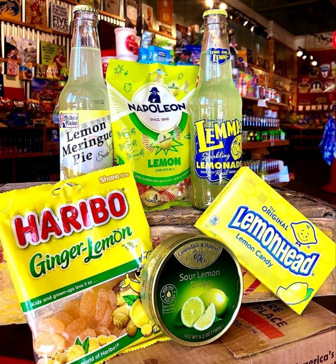 RocketFizz's tweet photo. When life gives you lemons go to Rocket Fizz and grab your favorite lemon candies! It's way easier than making lemonade! 🍋

#RocketFizz #lemonheads #haribo #lemons #candy #melbasfixins 

*products vary by location* https://t.co/5VSiByVQyZ