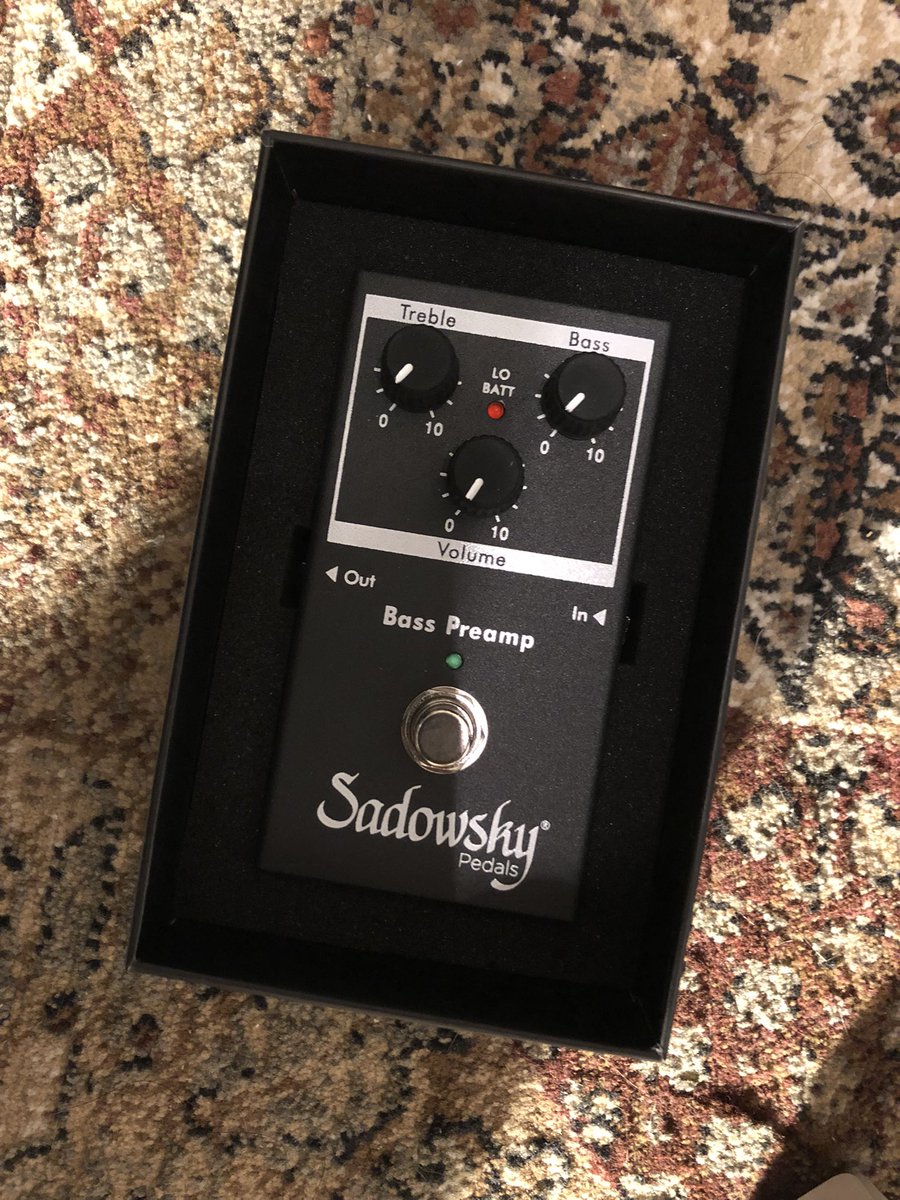 Shingo_Suzuki's tweet photo. プリアンプ壊れて急遽買ったサドウスキーのプリアンプSBP-2
今日午後のリハに間に合う🚀
メチャ早いご対応🙏
@Geek_IN_Box さんありがとう
#sadowsky #sbp2 https://t.co/1B7NjIHHh7