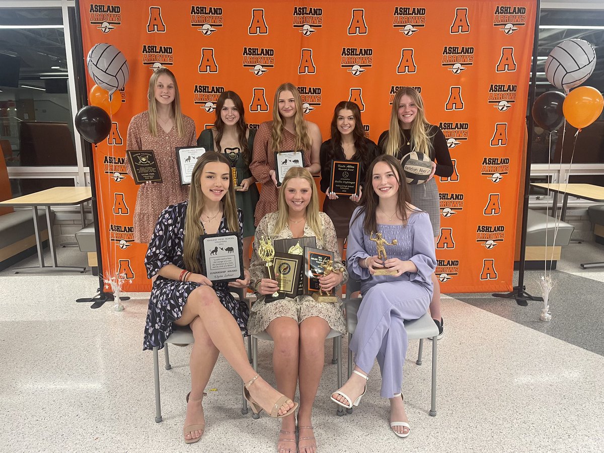 AHSArrowsVB's tweet image. Congratulations to our special award winners from tonight’s banquet! ⭐️🤩