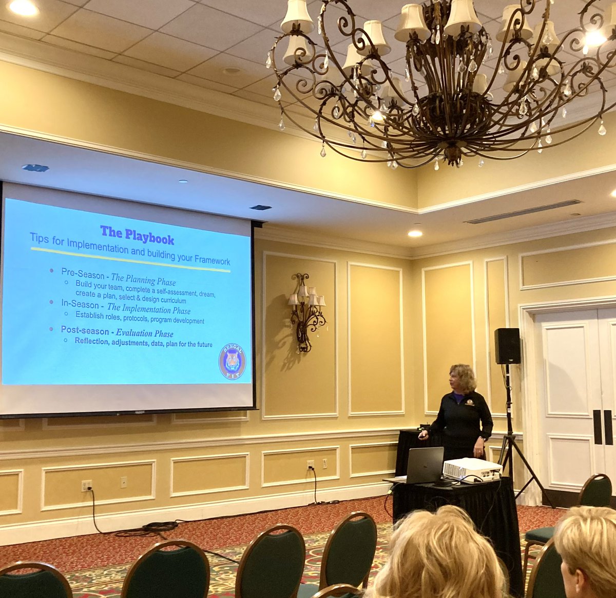 Christi Meyer tweet media