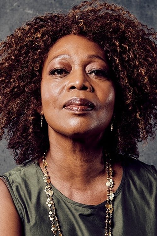 Happy Birthday to Alfre Woodard . 