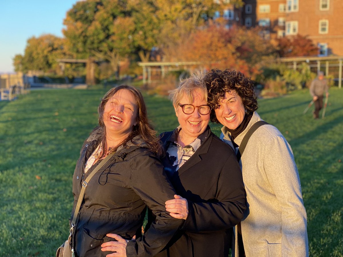 Drexel MFA tweet media