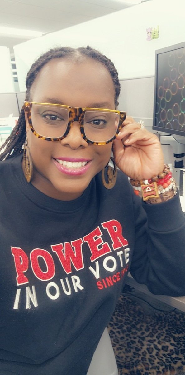 dst1598's tweet photo. #powerinyourvote #socialaction https://t.co/Q5yw4rkuWX
