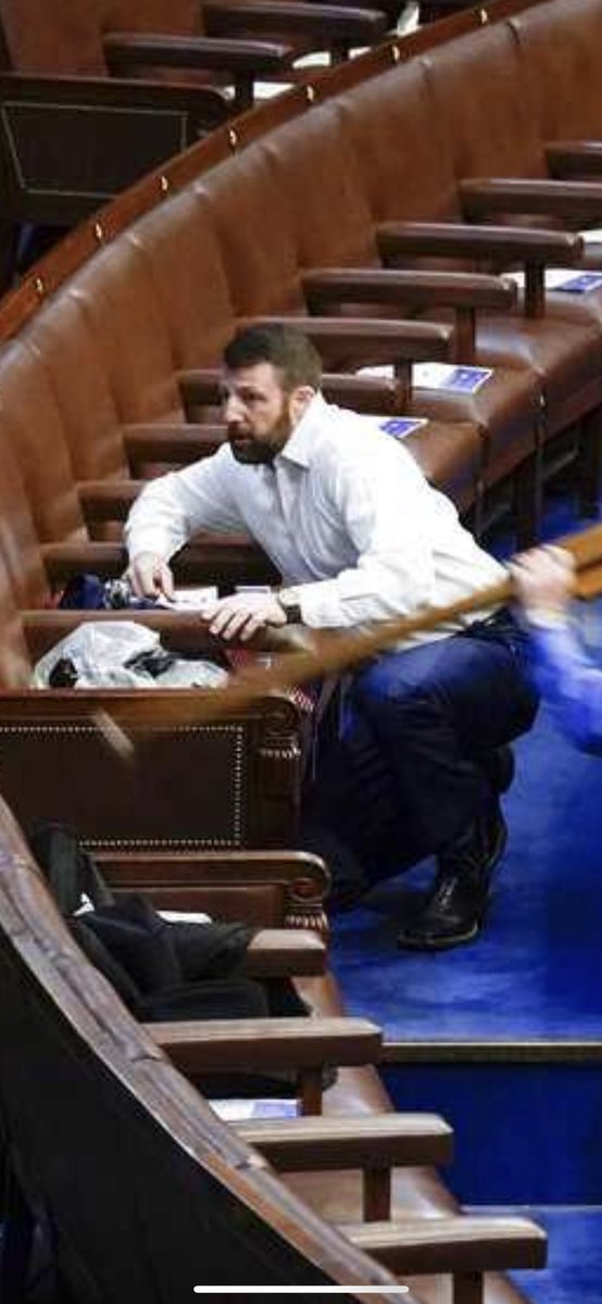 Bleekerd's tweet photo. This is what a winner looks like on Oklahoma. https://t.co/0eXoDawxPM