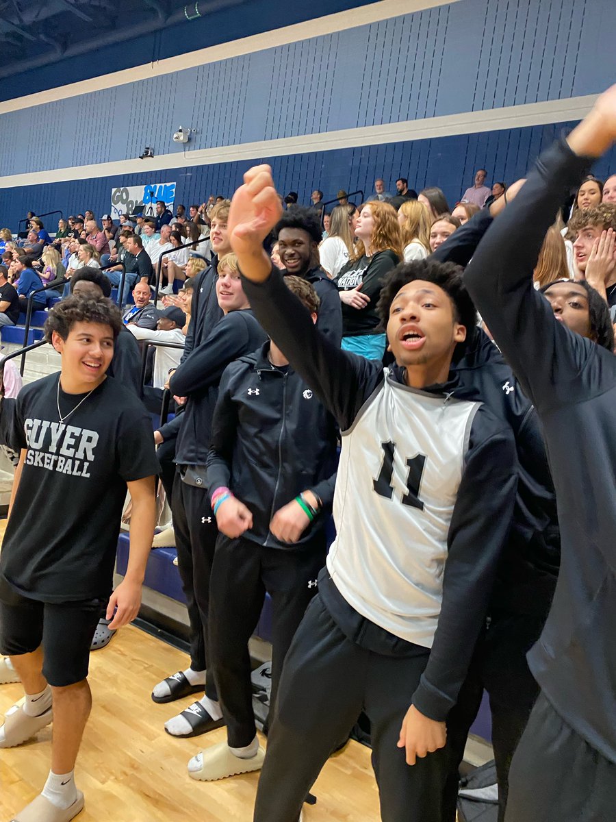 GuyerBasketball's tweet photo. We here!!!! @GuyerVolleyball !!!! https://t.co/n3wncVOjb2