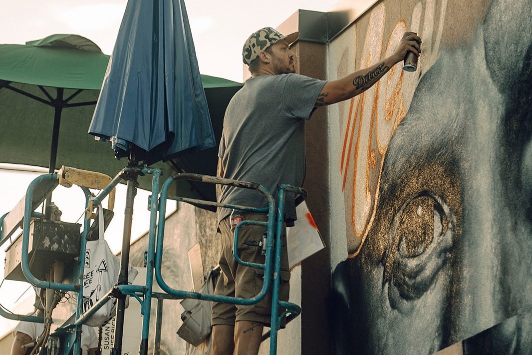 Great work on these portraits, Tristan Eaton (<a href="/tristaneaton/">Tristan Eaton</a>). These portraits of Rabi Towing, Nathan Smith, Drew Merrit, and Ricardo Gonzalez done for Hoodoo Mural Festival (<a href="/HoodooMural/">HOODOOMural</a>) in Amarillo, Texas are stellar.