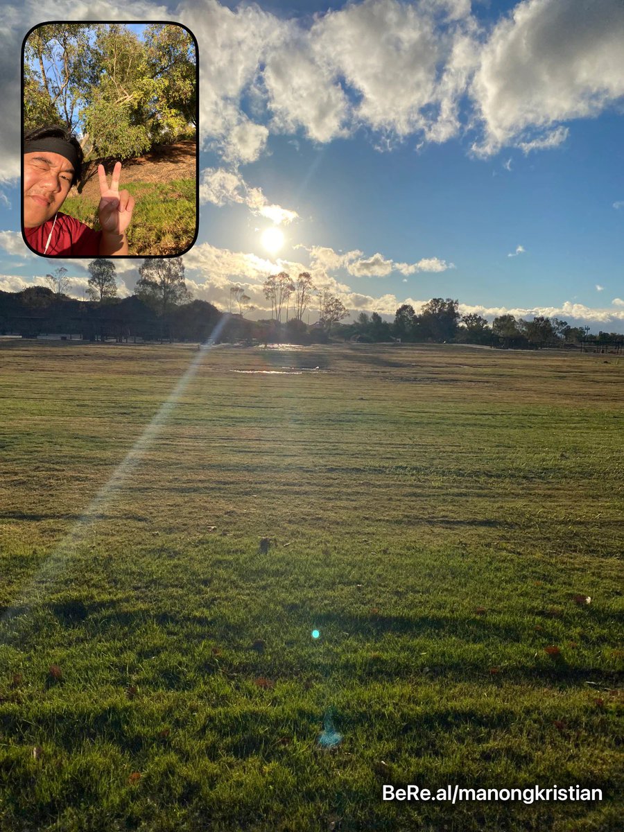 manongkristian's tweet image. Didn’t really like how much I sat around so I made it a goal to try and go out everyday. 

I try to avoid sharing my achievements but in the last month I walked/jogged/ran 53.18 miles–a little over two marathons worth.

Not sure how it compares but it’s a start for me 😤