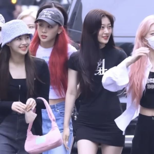 089FILE's tweet image. 