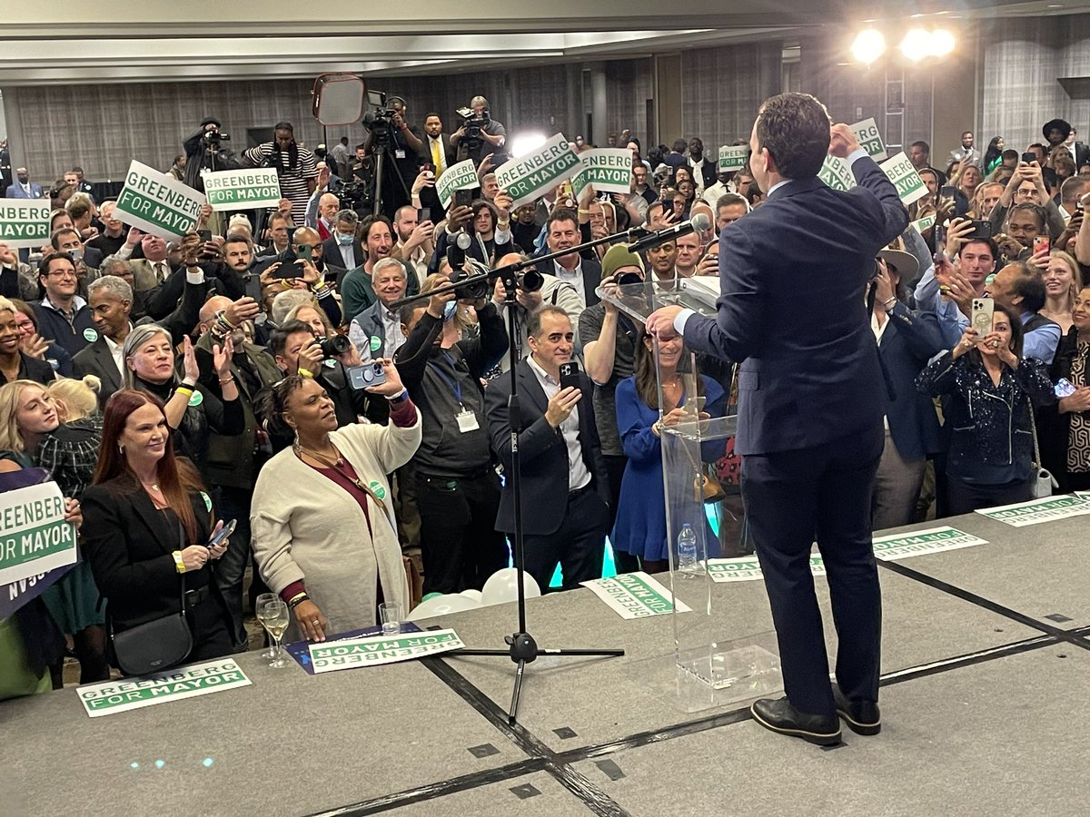 LouisvilleMayor's tweet photo. Thank you Louisville. We did it! https://t.co/9xm5o3crYx