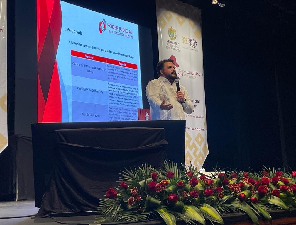 BJCortesL's tweet photo. Concluí favorablemente, mi participación en el 1er Congreso Nacional de Conciliación Laboral, un placer compartir algunas ideas con el foro laboral de #Veracruz #CECOL #Eligeconciliar #ReformaLaboral #JusticiaLaboral #DDHHLaborales https://t.co/OZUOFjpWVm