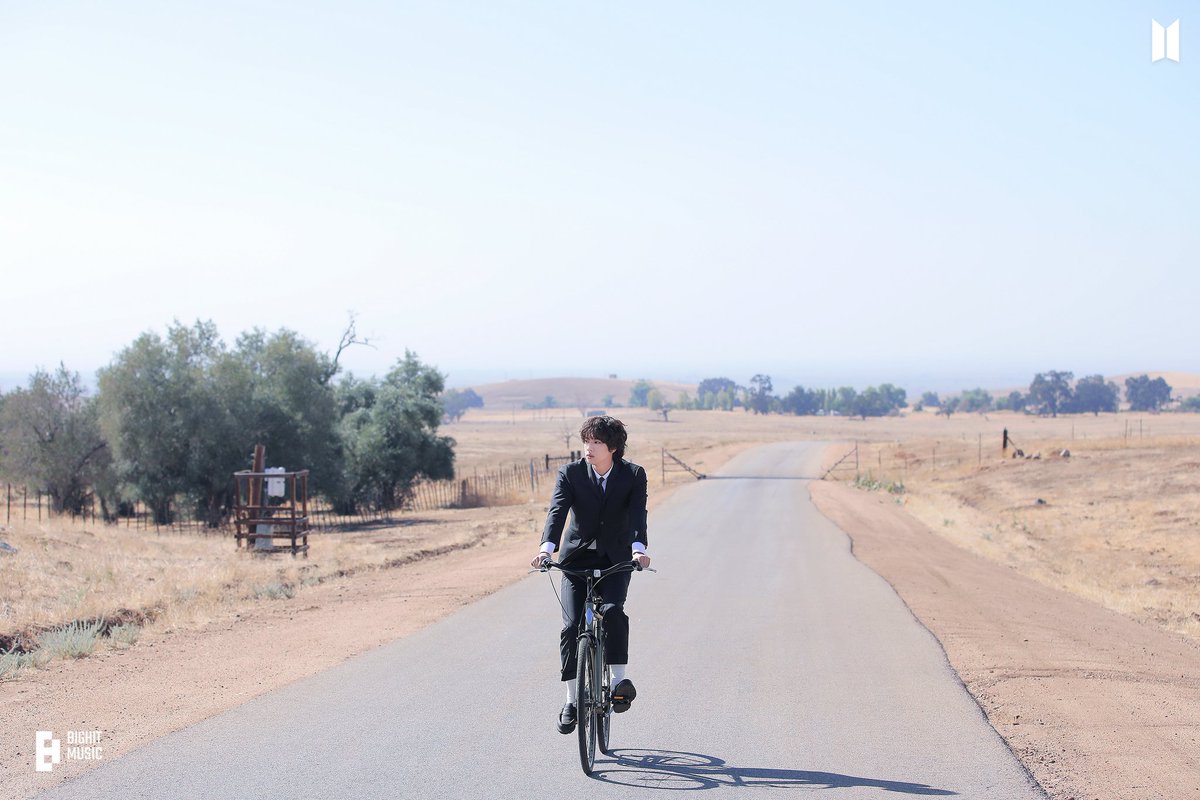 BTS Media tweet media