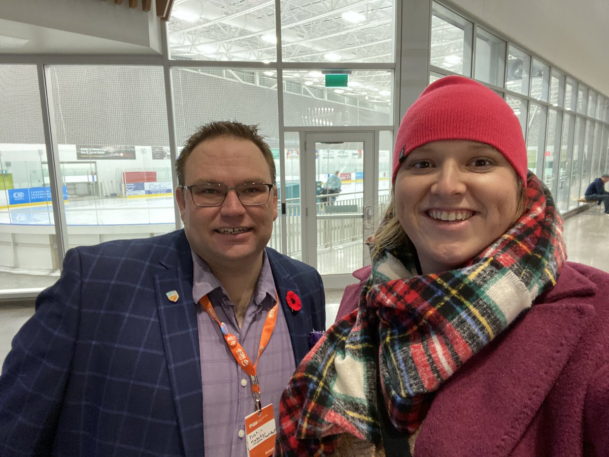 RockyMtnMattie's tweet photo. It’s official!

@JustinHusebyYYC will represent Alberta’s NDP in #CalgarySouthEast

Congrats Justin! 

#abpoli #abndp https://t.co/VaDpXRwQi9