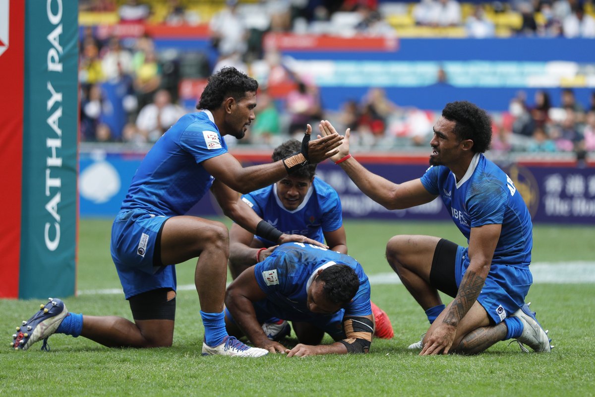 HSBC_Sport's tweet image. Bringing the band back together. 🤝

@OfficialHK7s  it was a pleasure to be back, for an incredible start to the men’s 2023 series.

#HSBC7s #HK7s #OurHK7s #Rugby7s @WorldRugby7s