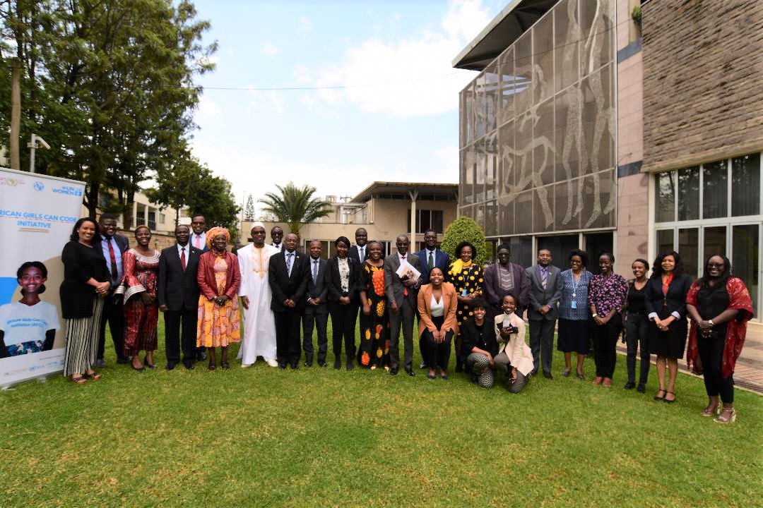 unwomenAU's tweet photo. With the successful implementation of #AGCCI's 1st phase, the 11 Permanent representatives of its member states came together to create roadmaps for the 2nd phase!🙌🏽 #GirlcoderTech #Girls #STEM @AwaNdiayeSeck1 @AU_WGYD @ECA_OFFICIAL @ITUAfrica @BelgiumAddis @Siemens https://t.co/GK7RUEuwYU