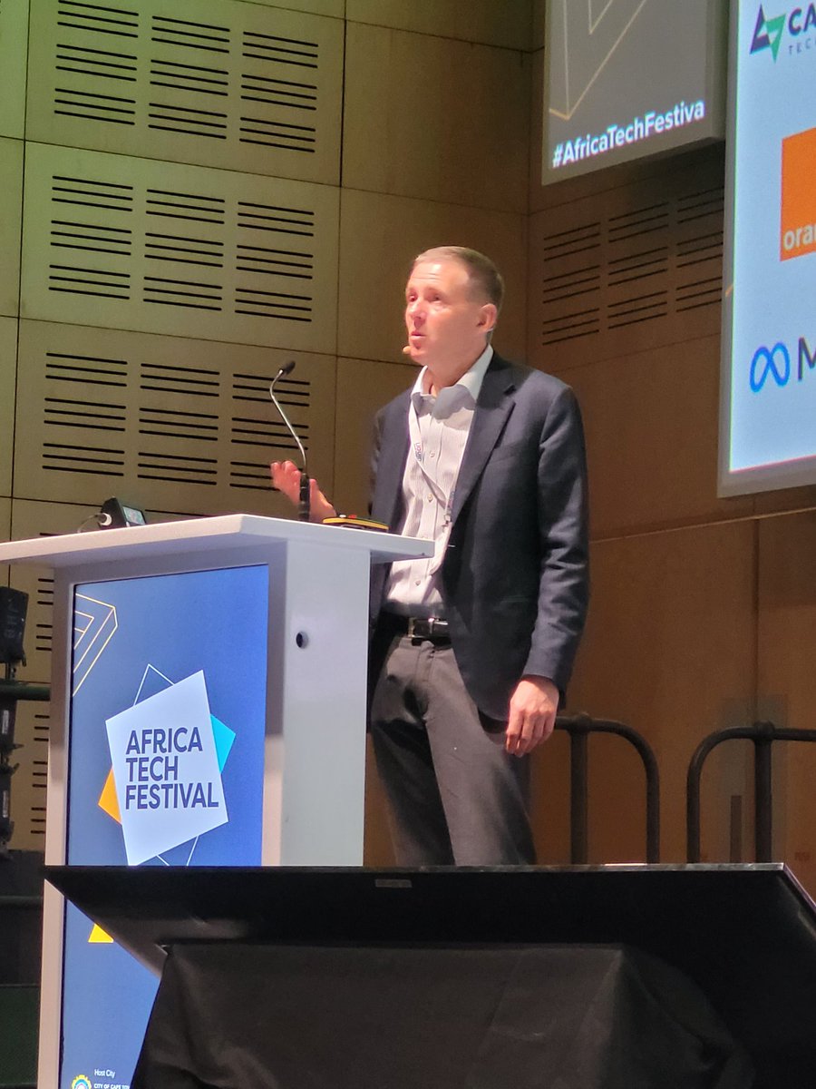 benrobertskenya's tweet photo. Our Deputy Chairman @NicRudnick asks if you can be taking part in the 4th industrial revolution with just a mobile phone. "Data rationing" is a consequence of v high cost of data.  Sets his vision to leave no African behind. It starts by connecting schools @UNICEF @Gigaglobal https://t.co/XsWrLefhCH