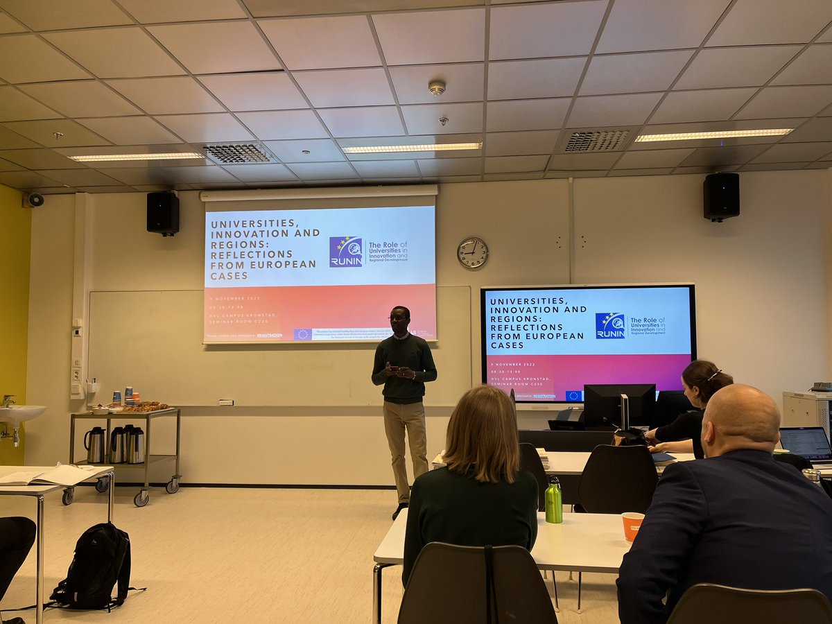 Kicking off the ReUNIoN in Bergen. <a href="/kwattaowusu/">Kwadwo Atta-Owusu</a> introduces the <a href="/runinproject/">RUNIN</a> and the dissemination project from <a href="/forskningsradet/">Norges forskningsråd</a>