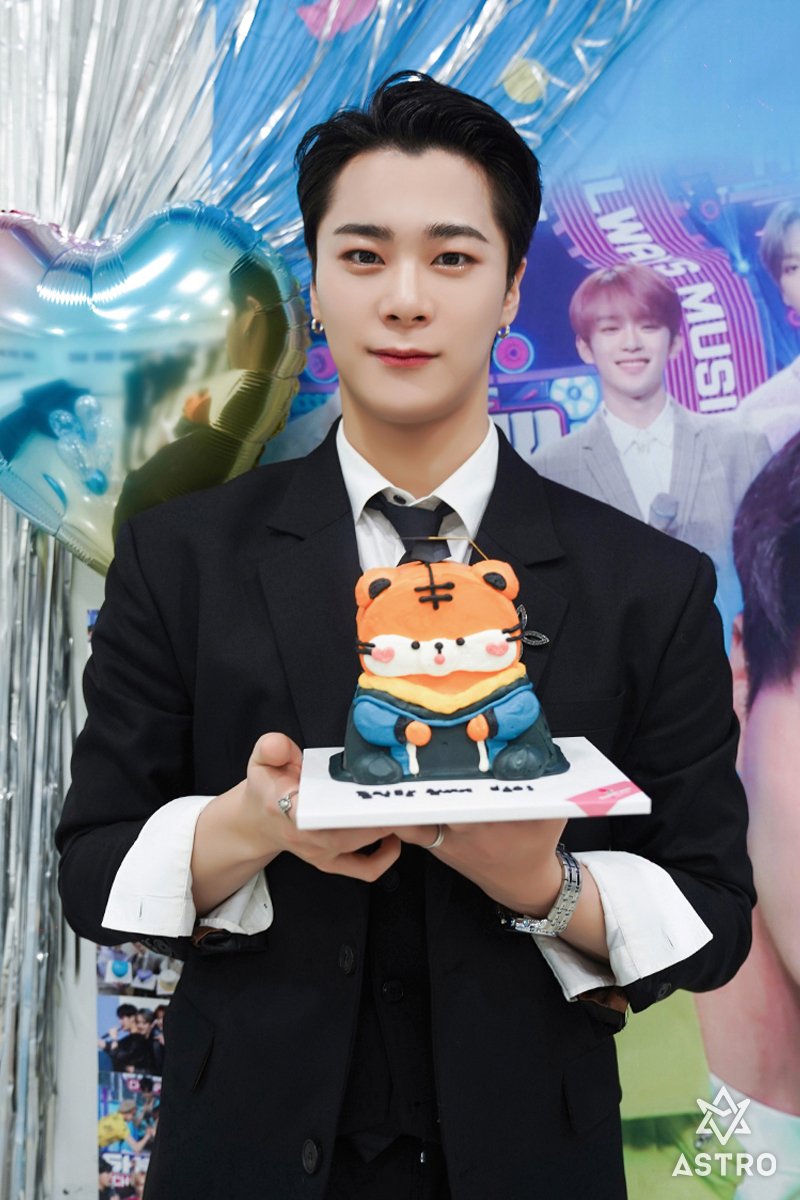 ASTRO FANCAFE tweet media