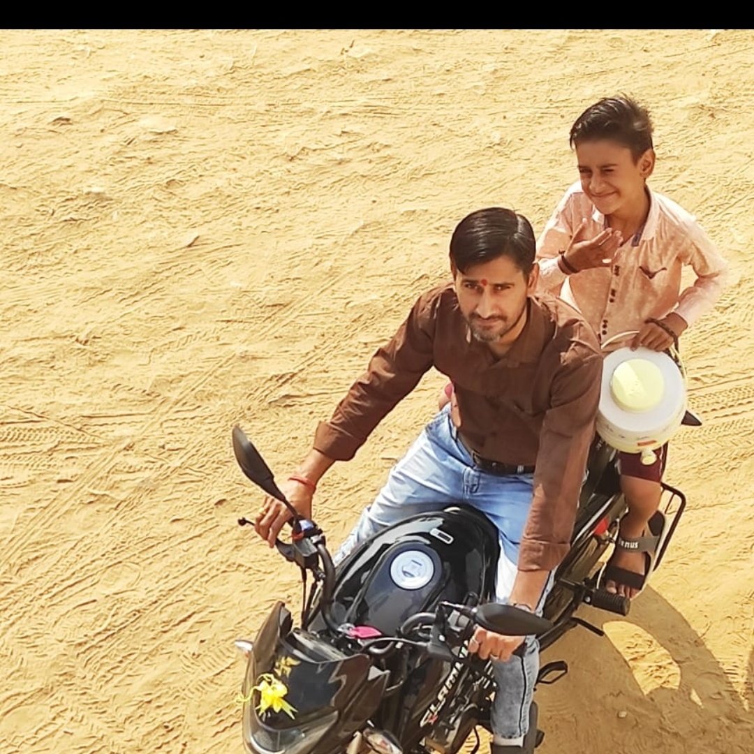 KhandalMurari's tweet photo. #NewProfilePic https://t.co/hCZTq9RmcU
