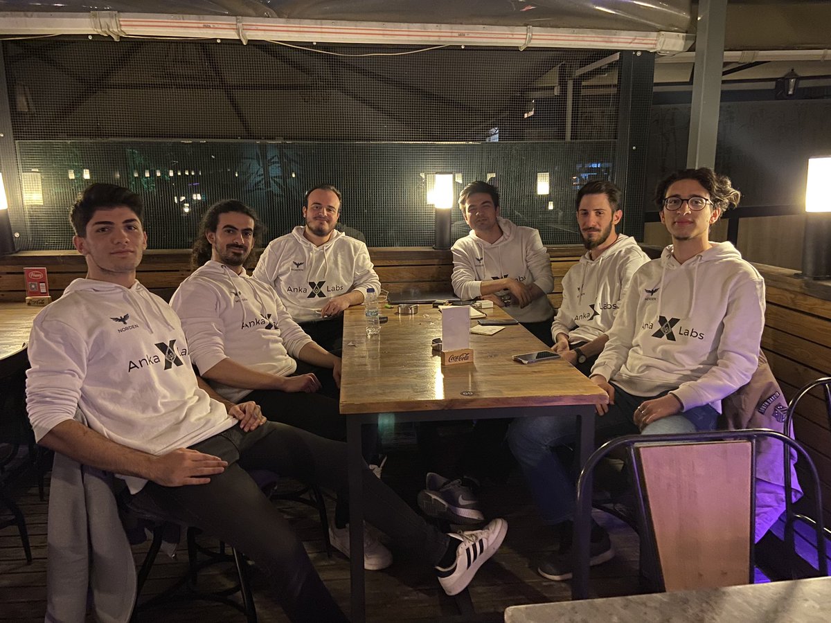 AnkaXLabs's tweet photo. AnkaXLabs ekibi olarak blockchain dünyasında biz de varız. #blockchain https://t.co/Obadw8Db2H