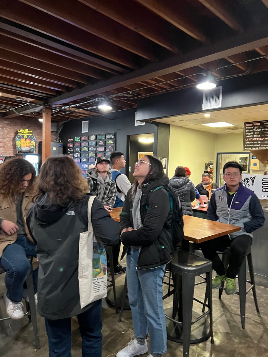 SJSUvotes's tweet image. Election watch party is packed! #sjsuvotes @sjsu @SLSVCoalition #CampusTakeover