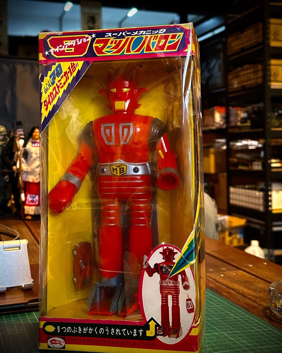 venson1969's tweet photo. ブルマァク。 スーパーロボット マッハバロン。1鞥高さ約30cm。硬質プラスチック製。#ブルマァク #スーパーロボット #マッハバロン #超合金 #vintage  #バンダイ #タカトク
 #タケミ #ジャンボマシンダー #タカラ
#ソフビ #jumbomachinder #chogokin #tomy #tomyca #BANDAI #toycollection #diecast https://t.co/jcH4ClqsHx