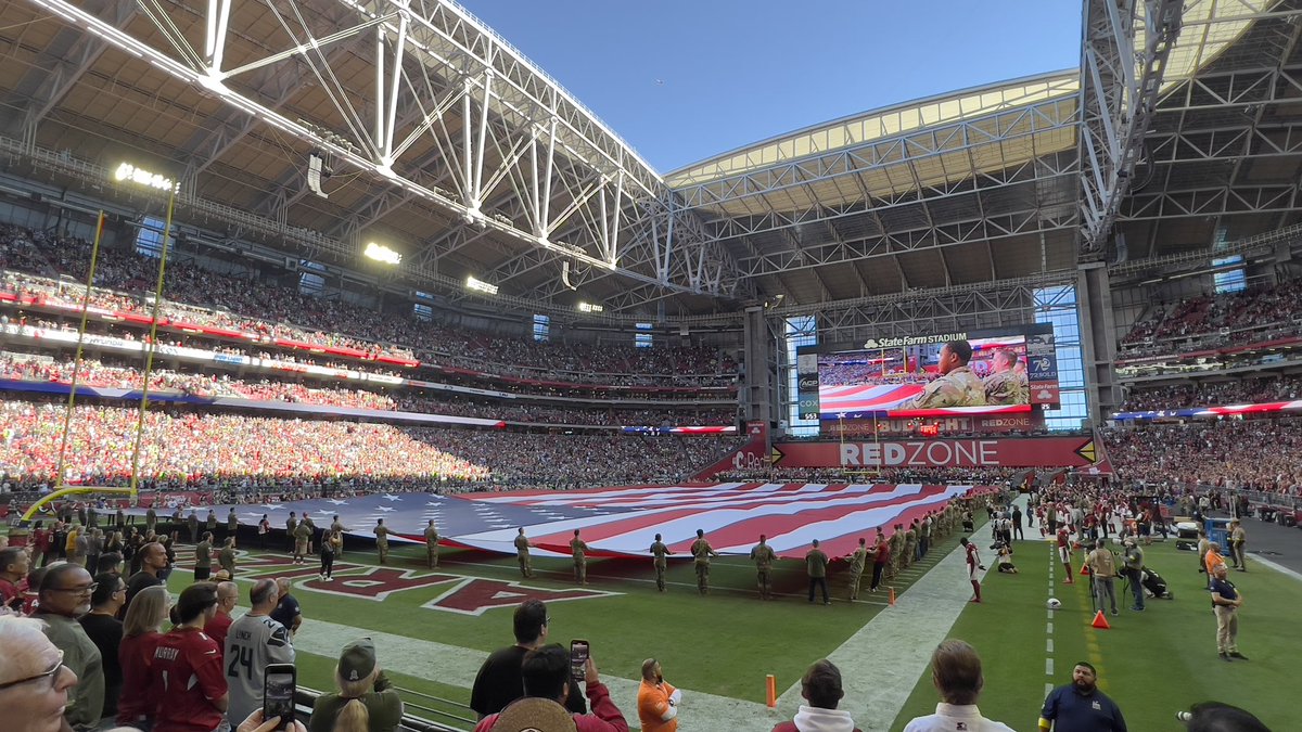 MissingSonics's tweet photo. Four consecutive days of the National Anthem in four different cities. #ASUDad #GoHawks #GoCougs #GoKraken https://t.co/XY8j0wIDLB