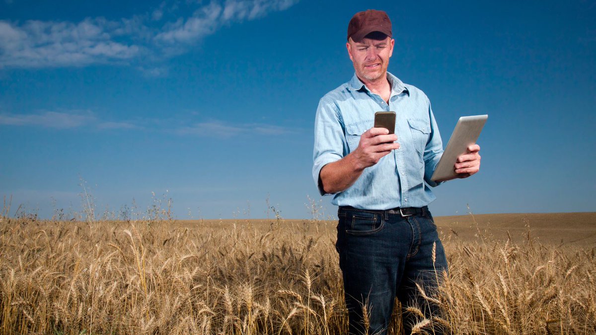 Food Agility CRC (@foodagility) on Twitter photo Connie and Leon are based in Ashford, in the NSW Northern Tablelands.
Visiting Research Fellow, Derek Baker (<a href="/Derek_in_though/">Derek Baker</a>), spoke with them about role agtech can play in the development of Australia's hemp industry.
Learn more about this project ⤵️
foodagility.com/research/ident… Connie and Leon are based in Ashford, in the NSW Northern Tablelands.
Visiting Research Fellow, Derek Baker (<a href="/Derek_in_though/">Derek Baker</a>), spoke with them about role agtech can play in the development of Australia's hemp industry.
Learn more about this project ⤵️
foodagility.com/research/ident…