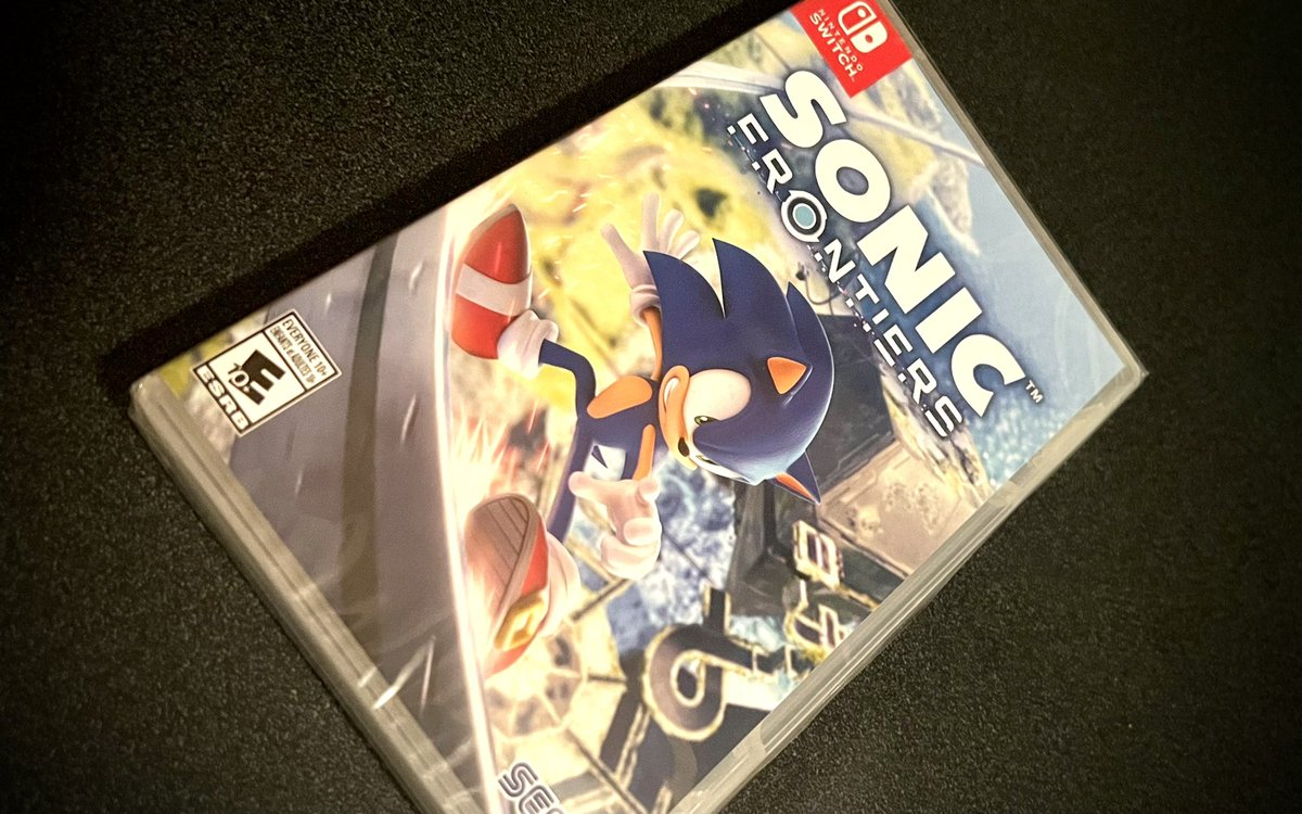 JoshuaMFrench's tweet image. 💎 GOTTA GO FAST GIVEAWAY 💎

To celebrate SEGA’s launch of Sonic Frontiers, I’ll be offering a physical copy for Nintendo Switch!

For a chance to win:
☑️Follow
☑️Retweet
☑️Tag a friend

Drawing 10pm EST Sunday
(November 13th)

#SwitchCorps #SonicFrontiers
🔵💨 #SonicTheHedgehog