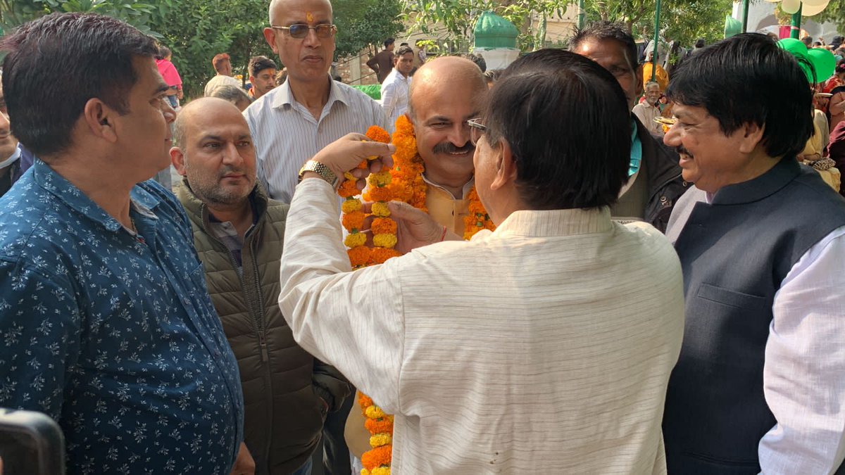 YudhvirSethiBJP's tweet photo. कार्तिक पूर्णिमा के दिन बाबा पीरमिट्ठा की दरगाह में आयोजित कश्यप राजपूत विरादरी की बार्षिक मेल में जाना हुआ
@BJP4JnK @narendramodi @AmitShah @ImRavinderRaina @NirmalSinghBJP @ashishsood_bjp @tarunchughbjp @AshokKoul59 @BJP4India @JPNadda @DrJitendraSingh @mpjugalkishore https://t.co/bAjO4PCnl5