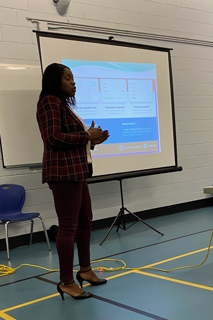 PaulCaramida's tweet photo. Our tireless @WestonCI #Guidance #StudentSuccess &amp; #SocialWork Team spent this evening at Falstaff Community Centre meeting families &amp; sharing info about #OSSD graduation requirements #Aprenticeship @tdsboyap #SHSM #DualCredit @TDSB_MHWB @CynthiaNguyen98 @kwamelennon https://t.co/Jkpuhn18YR