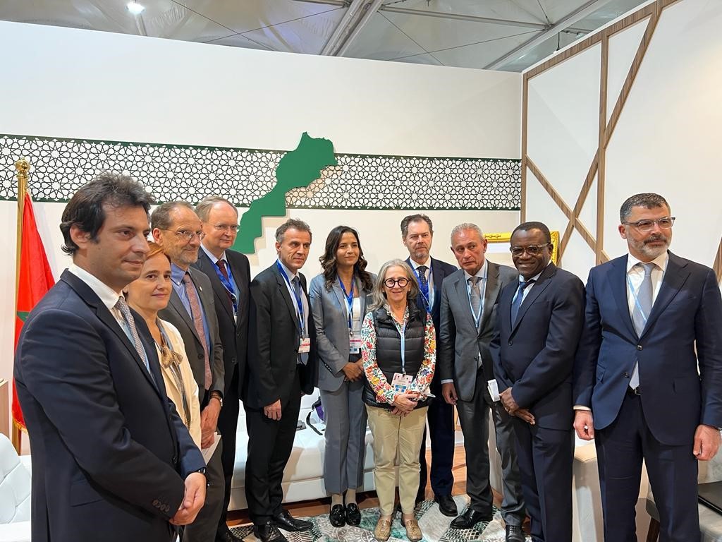paul_noumba's tweet photo. Great to see France(FR), Germany(DE), Portugal(PT), Spain(ES), and Morocco(MA) reach an MOU following a commitment known as the Sustainable Electricity Trade (SET) Roadmap supported by a WB initiative thru a non-lending grant provided in 2016. https://t.co/yU9zsTT58B
