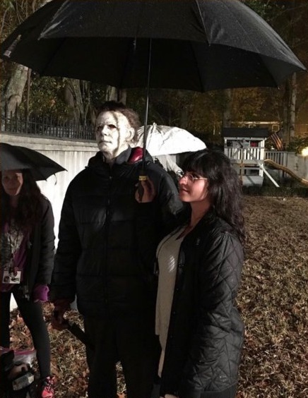 Ghostface_Gay's tweet photo. Boyfriends under umbrellas πͺ
#GhostMyers #GhostShape #Ghostface #Scream #MichaelMyers #Halloween https://t.co/HKjqUNNDgA
