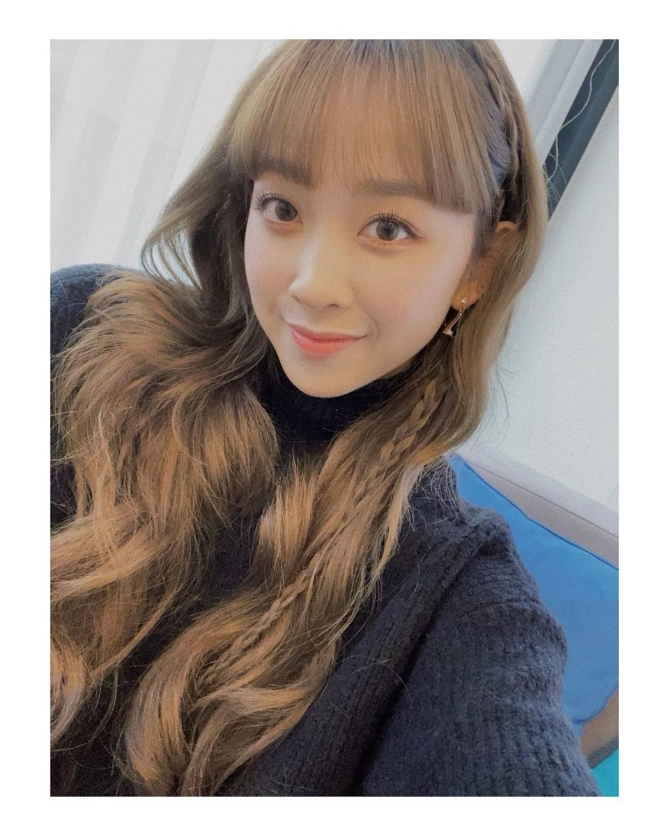 tenasia_'s tweet photo. 💌텐아시아 주제별 투표 진행 중💌
❗11th (KST 24:00) Closed Soon❗

Q. 커피 머신 광고 모델로 어울리는 여자 가수는 ?☕🤎

🔎Current Ranking🔍
1⃣ #시크릿넘버 #디타 #DITA
2⃣ #아이브 #안유진 #ANYUJIN 
3⃣ #블랙핑크 #지수 #JISOO

📌Vote ▶ (https://t.co/CMZOL8PslV)

#KPOP #GIRL #Vote https://t.co/rCZqouI0zm
