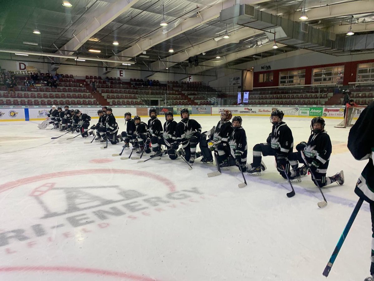 SPKACLeafs's tweet photo. Boys won Gold this weekend in Bonnyville at the Lakeland Panthers U15AA Tournament. Great job Team 🙌 #spkac #hockey #u15aa #tournament https://t.co/oMA0XGk8uM