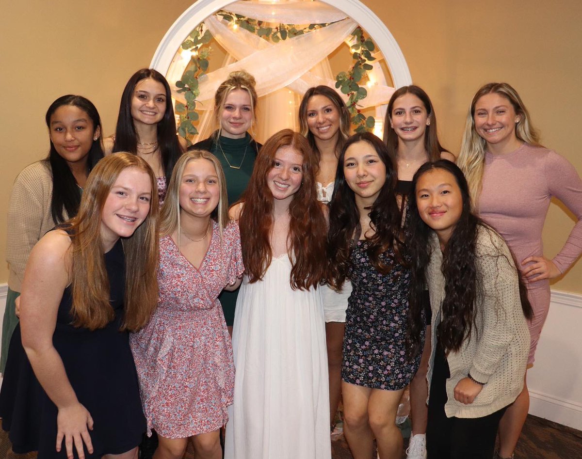 SLPVolleyball's tweet image. The end of season banquet was a wonderful celebration of our teams’ seasons! 

#SLPvb 💙🏐♥️