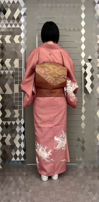 のページで 袷 正絹 赤 鮫小紋 扇 着物 きもの 14d1 和装 kimono 着付け練習の通販 by Ao's shop｜ラクマ クマパック