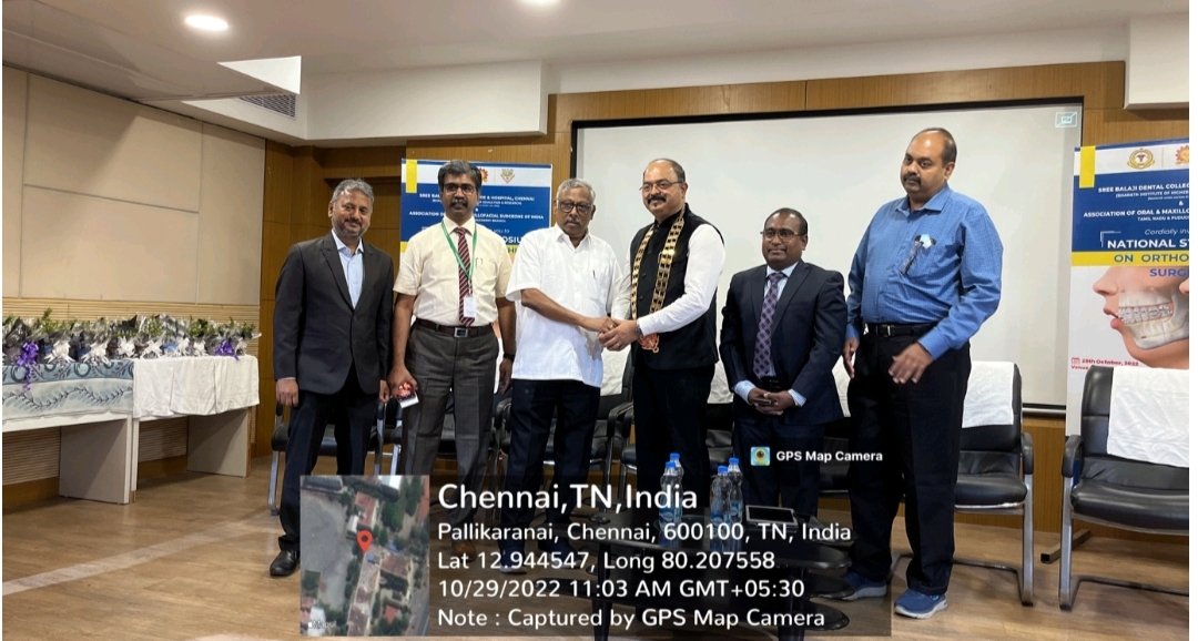 sbdch_dental's tweet image. ‘National Symposium on Orthognathic Surgery&apos; was further graced by the presence of Dr Manjunath Rai [AOMSI President] and
 Mr. Sam Daniel [NDTV Chief]. Panel Discussion was excellently moderated by Dr. Kannan Balaraman with experienced  panelists.