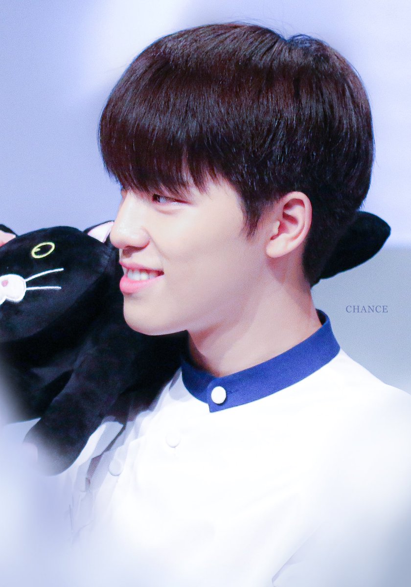 170624 아기 수달…

#세븐틴 #SEVENTEEN #디노 #DINO