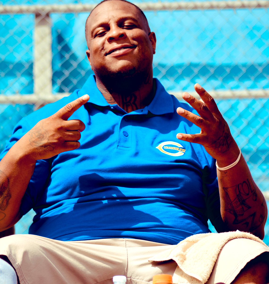 FatmacBad's tweet image. Treat the L’s like the Lessons they designed to be &amp;amp; Always Keep it Player
Coach Fat Mac #6u  ♿️☝🏾✋🏾 
#AttaccDaSnaccs1 😎