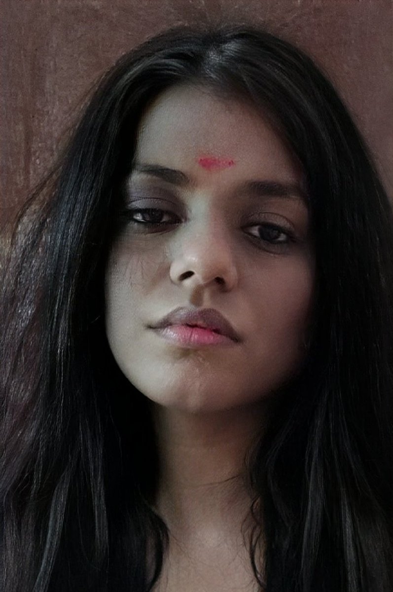 gauri_sissy's tweet photo. anyone coming to talk ??

am horny https://t.co/DZoxFcmbYS