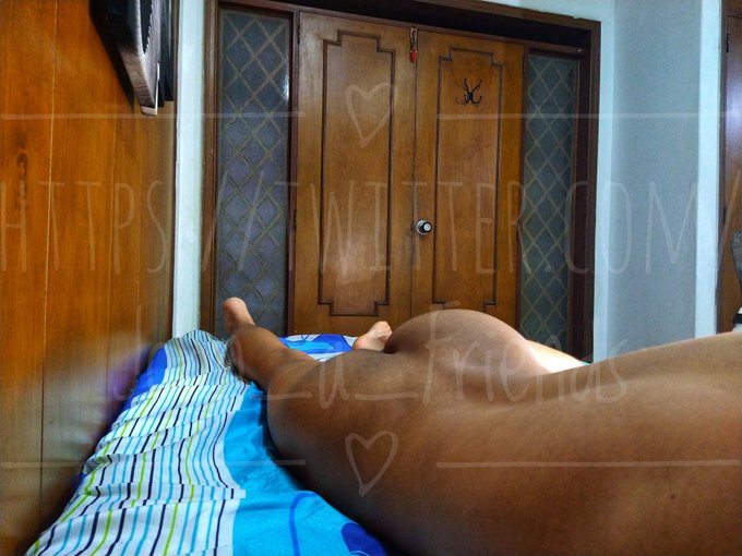 2 pic. Pasando la tarde con un amigo.
Si hay foto hay vídeo.
RT -> Sígueme para mas...
@EventosGayMed