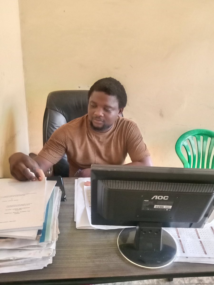 Le pays est attaqué par les pays voisins soutenus par les occidentaux, nous sommes en guerre, nous vaincrons nous n'accepterons pas la balkanisation de nôtre pays. Le centre dit stop à la Guerre nous voulons la paix abondante au CONGO.