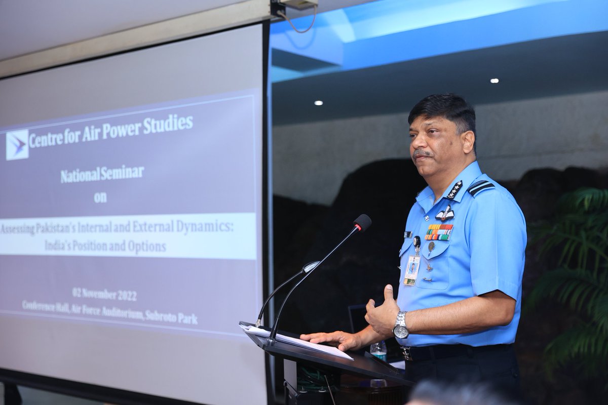 CAPS_INDIA's tweet photo. In the seminar, Air Marshal Sandeep Singh delivered the inaugural address, and elaborated upon the identity crisis that has engulfed Pakistan today and has become one of the most critical internal issues.

@IAF_MCC @AirPowerAsia https://t.co/NOsv4Ikmvy