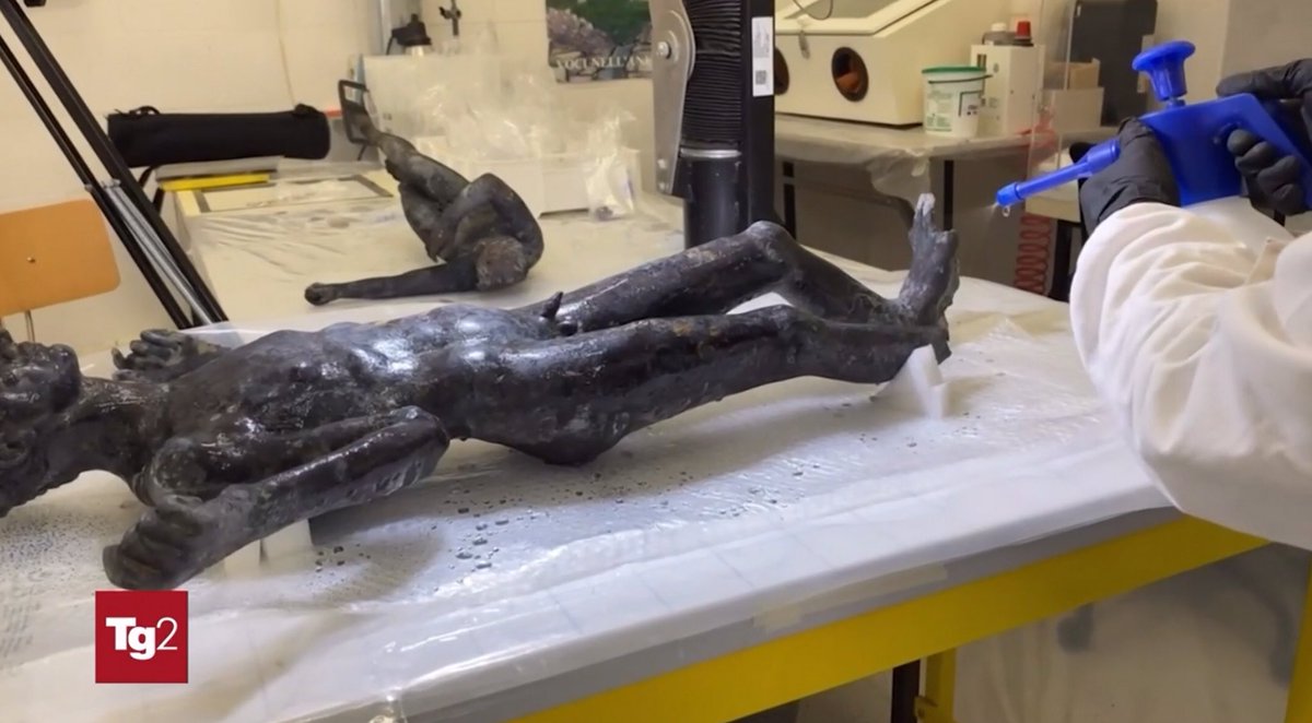 Adry Monti Buzzetti tweet media