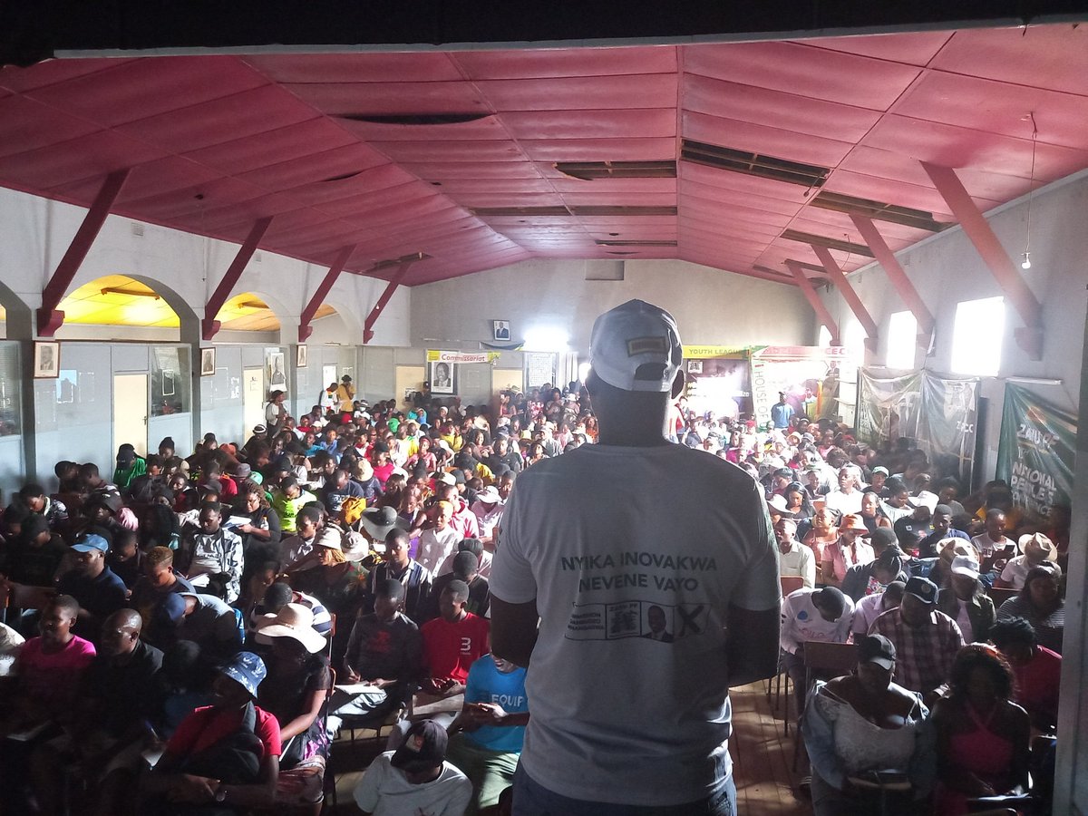 zanupfyl_byo's tweet photo. 1/2 YL partnered the ministry of Agric to host a two day workshop on "Agriculture as a Business". The workshop is meant to prepare young people for land & Empower them with the necessary knowledge to become successful Agroprenuers.
#LimaSomething
#RegisterToVoteED https://t.co/ORyxrJFhlL