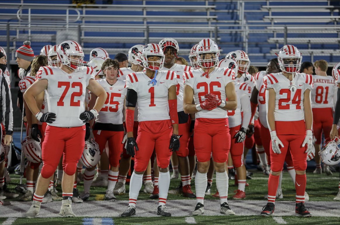 SENIOR SZN (weeks 1-10) hudl.com/v/2JbyC6