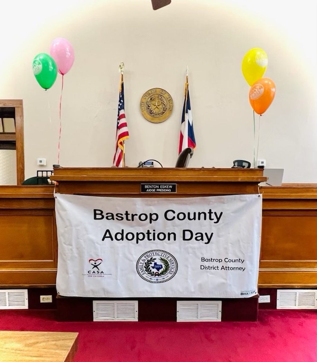 DrJamesMercer's tweet photo. 🇨🇱Bastrop Adoption Day!

👨‍👩‍👧‍👦Blessings to all the children and their FORVER families on this adoption day❤

🙏 A HUGE thank you to the DFPS Case Workers, Adoption Attorneys, Judge, CASA. Lonestar Fostering Connections and all of the amazing staff of Lonestar Social Services https://t.co/GmV6WYXP7c